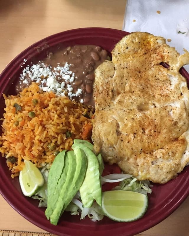 Grilled chicken plate